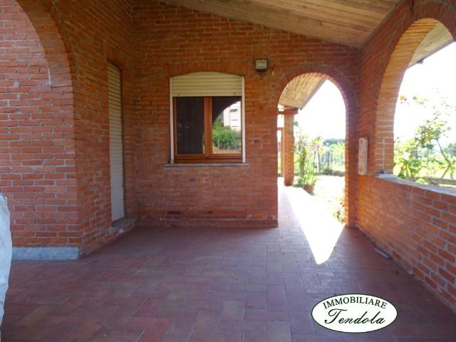 Villa 8 vani 250mq