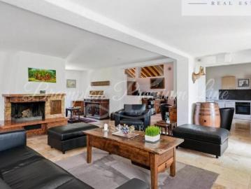 Villa 8 Zimmer