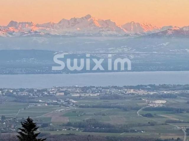 Prächtige Villa mit Seeblick Off Market