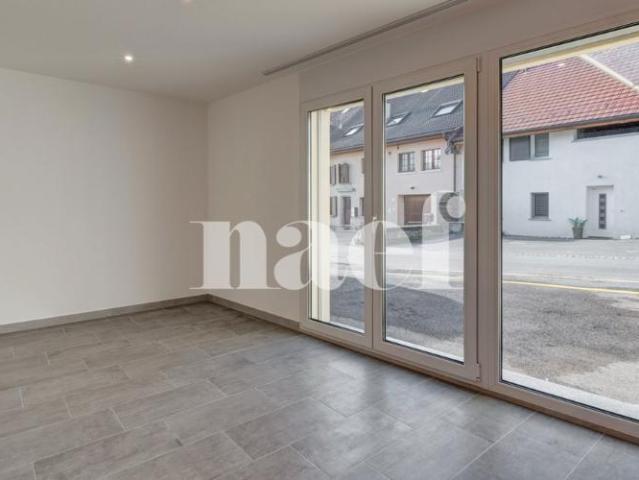 Dorfhaus mit separatem Büro
