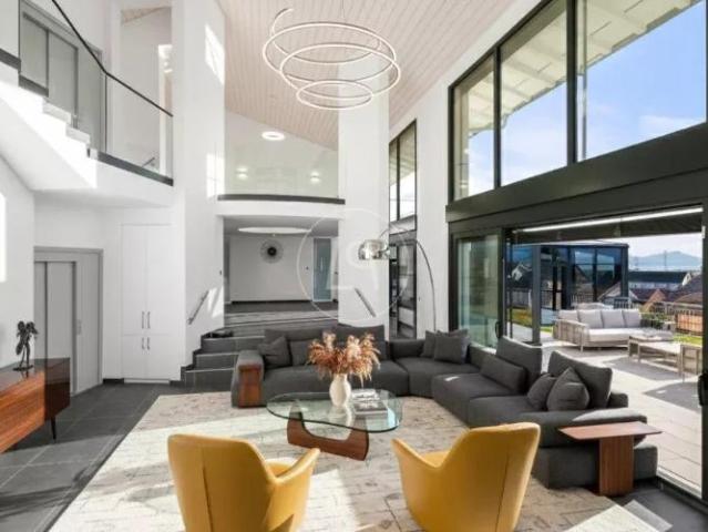 Villa 8.5 Zimmer