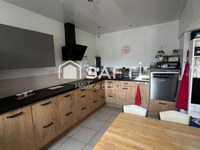 Villa 9 chambres, Monsireigne Pays de la Loire 85110 DS103883380