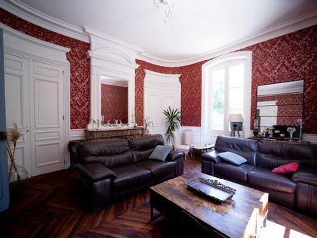 Villa 9 chambres, Neuville Rhône 01160 DS104041273