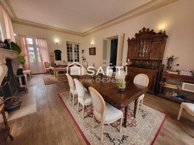 Villa 9 chambres, Arcomps Centre 18200 DS102472612