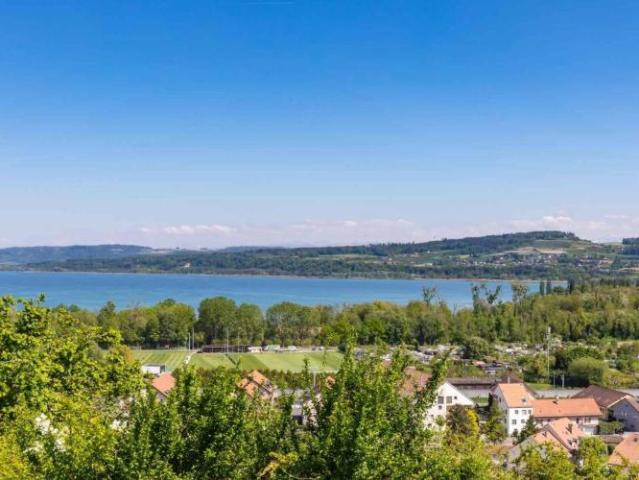 Charaktervilla mit Seeblick