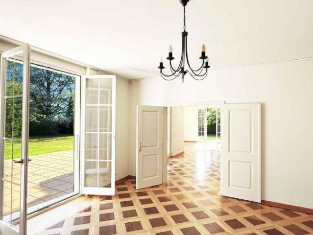 Villa 9 Zimmer