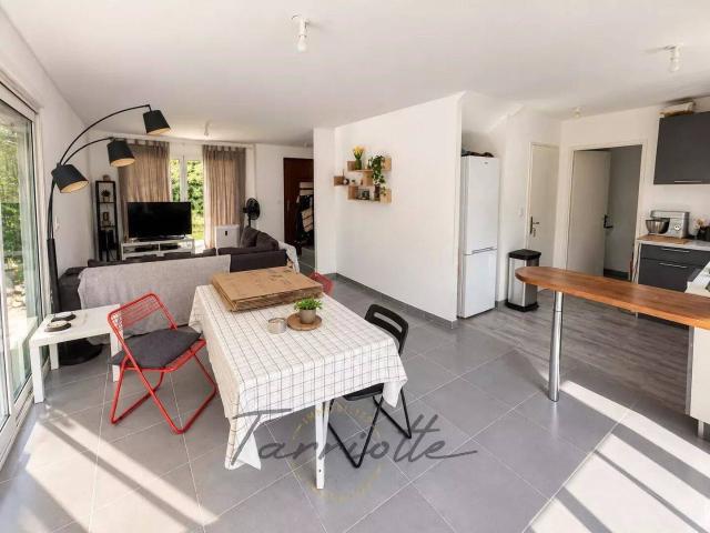 VILLA 10897