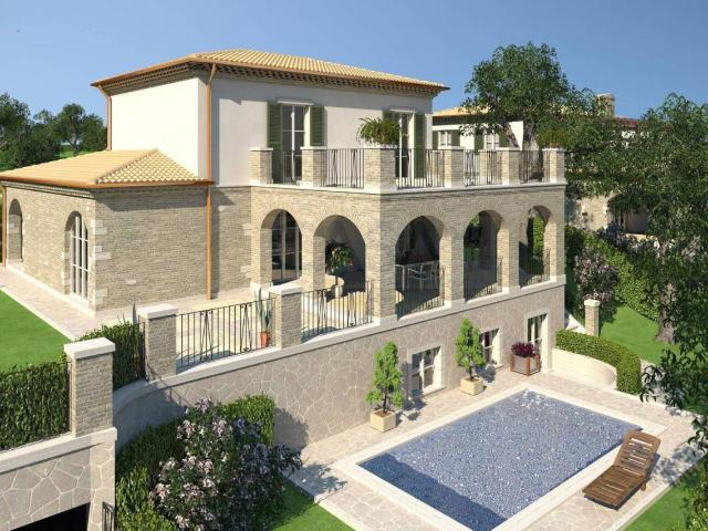 Villa 10 vani 368mq
