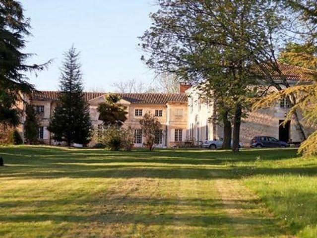 Villa 10 chambres, Casteljaloux Aquitaine 47700 DS96310699