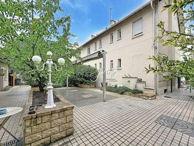 Villa 10 chambres, Conflans Île 78700 DS105472186