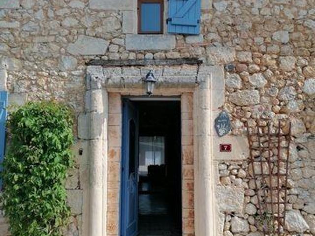 Villa 10 chambres, Montguyon Poitou 17270 ES105153752