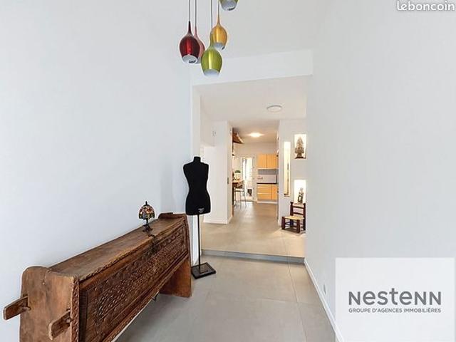 Villa 10 pièces 195 m²