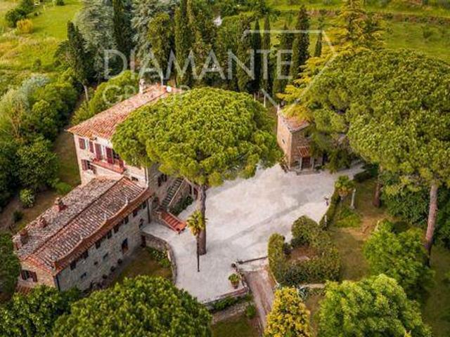Villa 11 camere da letto, Cortona ToscanaTuscany DLS90229115