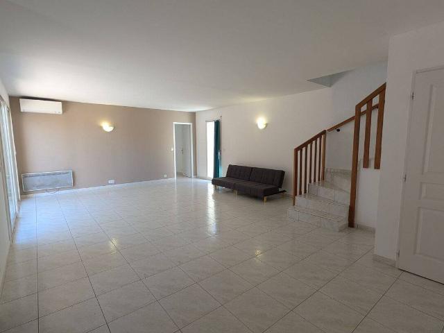 Villa 125,22 m² 5 pièces avec garage
