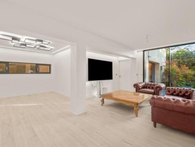 Villa 12 Zimmer