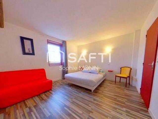Villa 12 chambres, Arbigny Rhône 01190 DLS104602815
