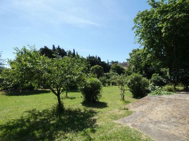 Villa 130m² + dépendance de 50 m² pour revenu locatif l'ensemble sur terrain de 2434m²