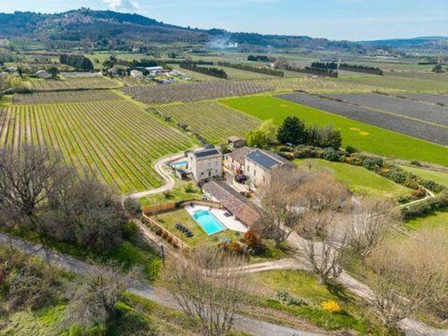 Villa 17 chambres, Bonnieux Provence 84480 DS105627795