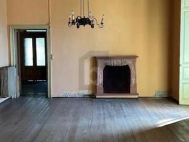Villa 14 Zimmer