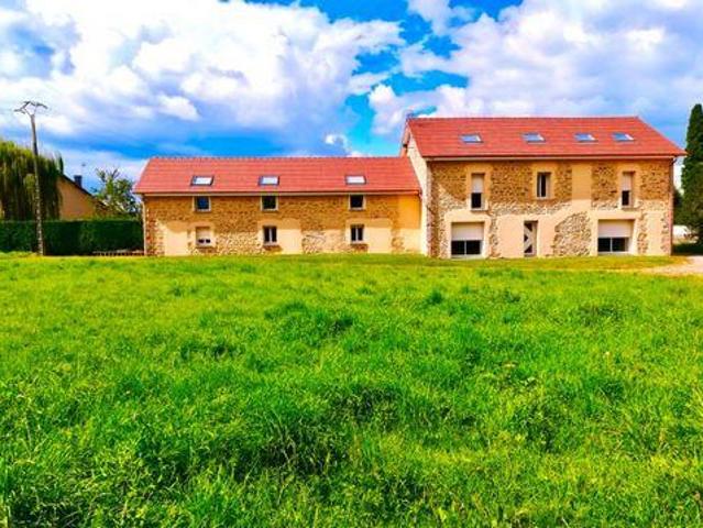 Villa 14 chambres, Palinges Bourgogne 71430 DS100774811