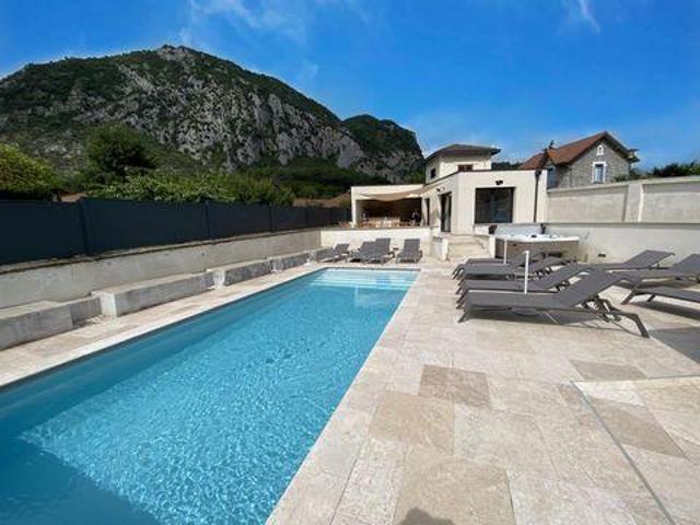 Villa 15 chambres, Tarascon Midi 09400 ELS104005950