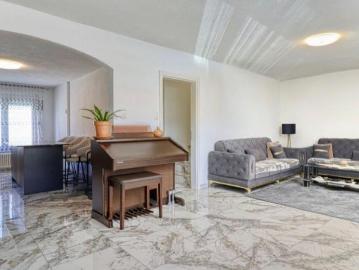Einfamilienhaus 6.5 Zimmer