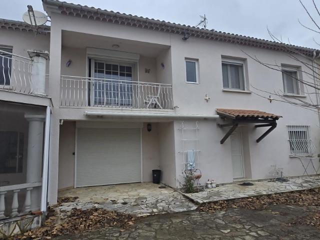 Maison 183 m² avec 2 appartements Saint christol les ales