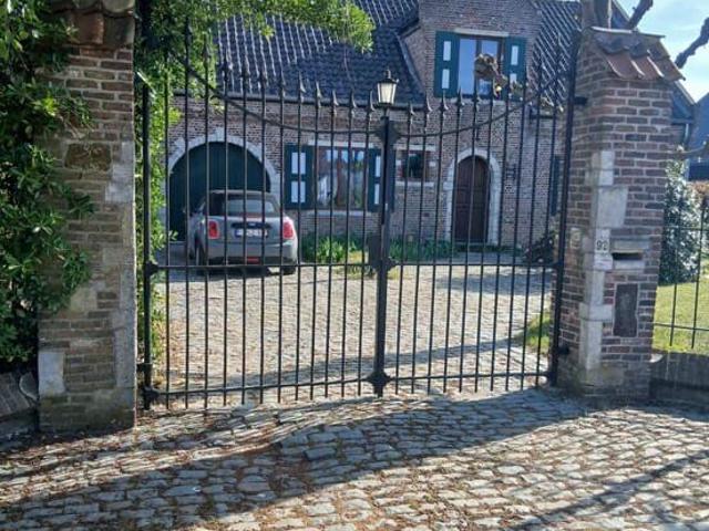 Villa 18th century faithfull furnished with big garden