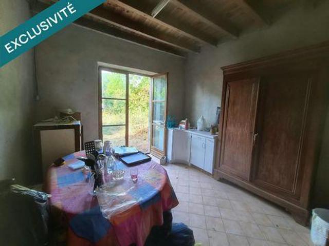 Villa 1 chambres, Nades Auvergne 03450 DLS105720422