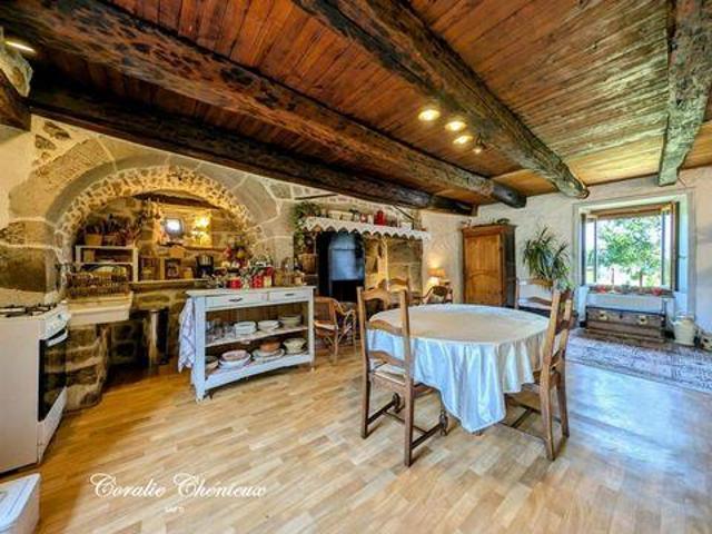 Villa 1 chambres, Bassignac Auvergne 15240 ES100777472