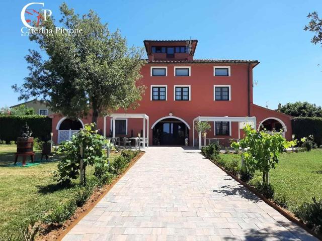 Villa 20 vani 630mq
