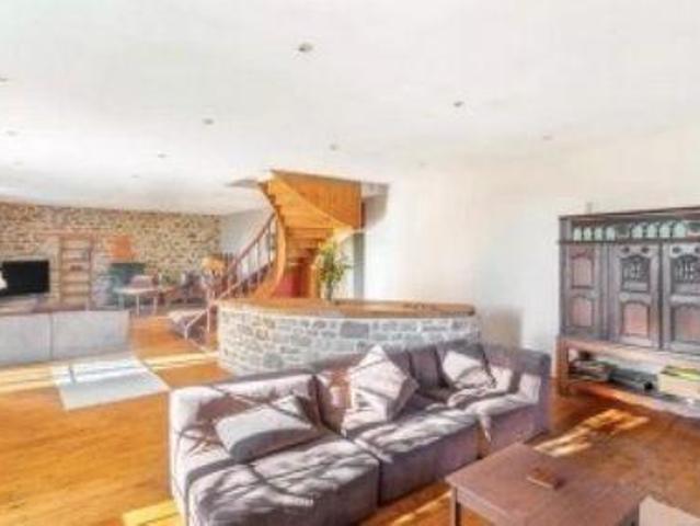 Villa 21 chambres, Mont Bretagne 35120 DS102524827