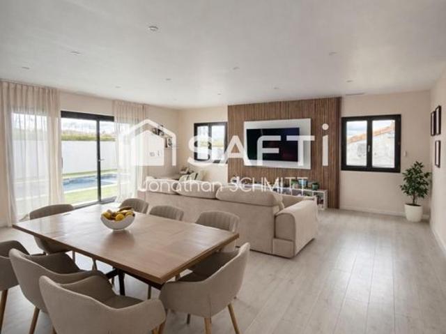 Villa 220 m² face vignes avec piscine