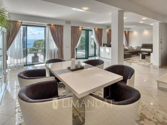 Villa Cannes de 220 m2 vue mer piscine 221m² Cannes