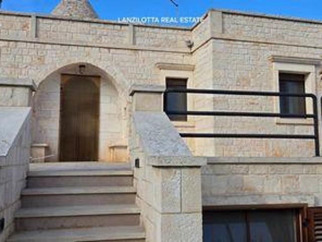 Villa 2 camere da letto, Cisternino Puglia 72014 ES94331308