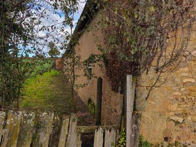 Villa 2 chambres, Marcilly Bourgogne 71120 DLS99734176