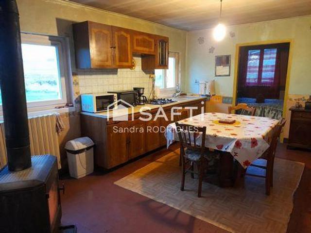 Villa 2 chambres, Mesbrecourt Picardie 02270 DLS103095388