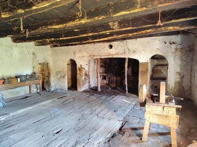 Villa 2 chambres, Messeix Auvergne 63750 DLS104041160