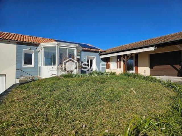 Villa 2 chambres, Montignac Poitou 16390 DS102023510