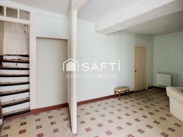 Villa 2 chambres, Neuilly Pays de la Loire 53250 DLS103743243