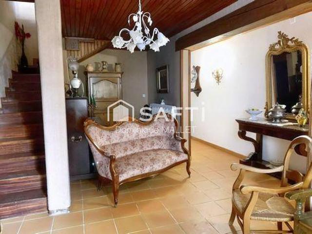 Villa 2 chambres, Nimes Languedoc 30000 DS105785754