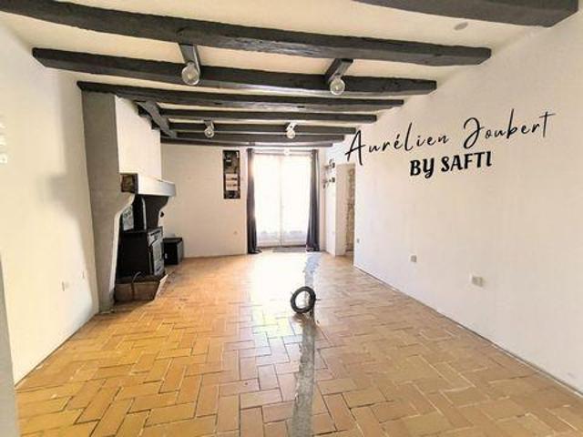 Villa 2 chambres, Oulches Centre 36800 ES99985088