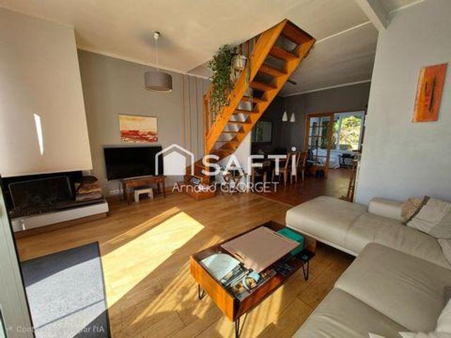 Villa 2 chambres, Arcueil Île 94110 DLS102856926