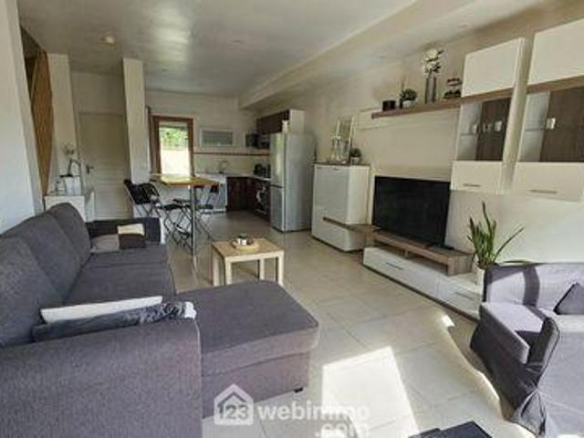 Villa 2 chambres, Arbonne Île 77630 ES100578026