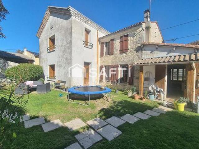 Villa 2 chambres, Bazauges Poitou 17490 DS101350175