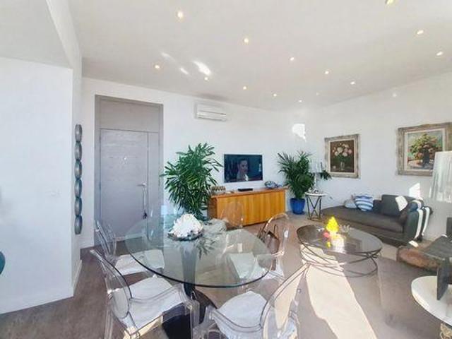 Villa 2 chambres, Beausoleil Provence 06240 DLS104404865