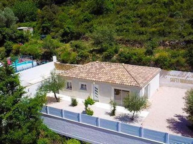 Villa 2 chambres, Belgentier Provence 83210 DS102151342