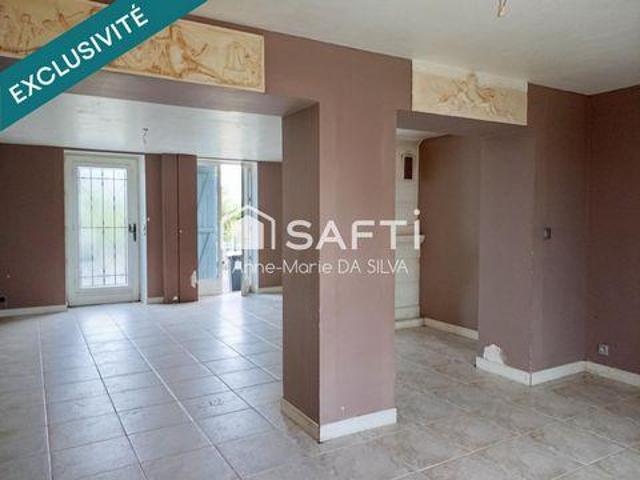 Villa 2 chambres, Bourg Poitou 86390 ELS105398843