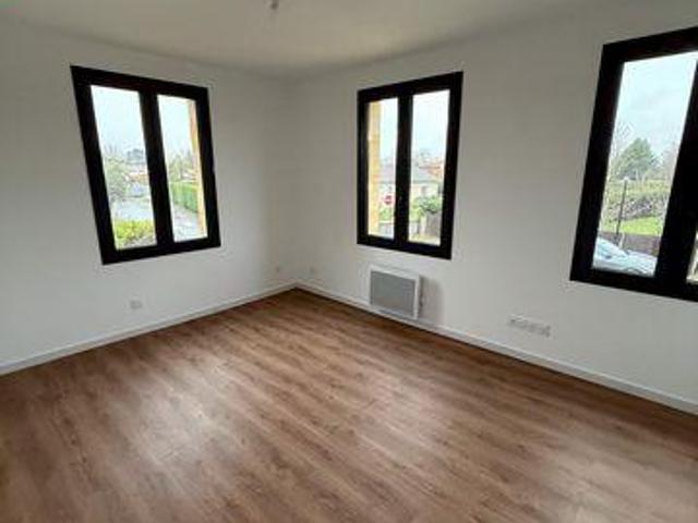 Villa 2 chambres, Cambes Aquitaine 33880 DS99640918