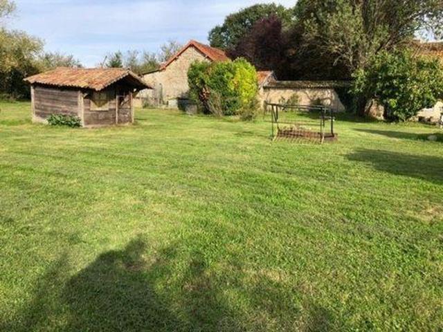 Villa 2 chambres, Chauvigny Poitou 86300 DS101198717